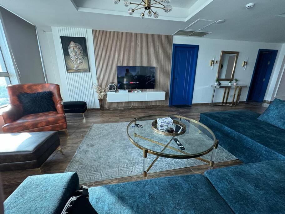 Апартаменты Citylights 2Bhk At Centaurus High Floor,Xbox Исламабад Экстерьер фото